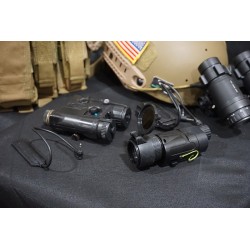 Element Tactical Light L-3 Advanced Illuminator Combo with AN PEQ-16A and M3X Hunting Tactical Flashlight